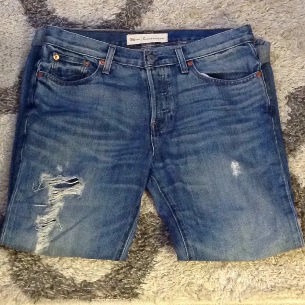 Gap Relaxed Boyfriend Jeans 26